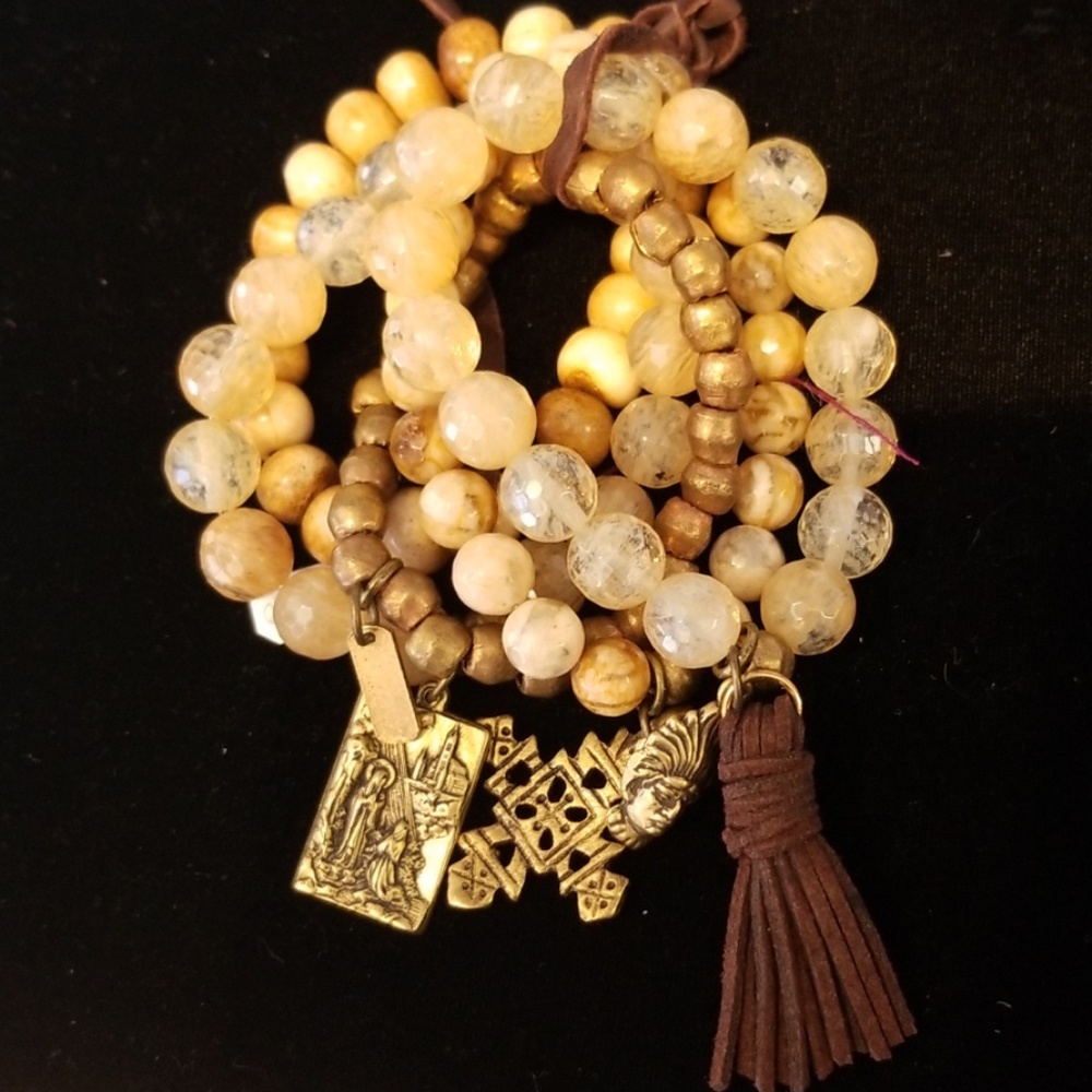 Bracelet